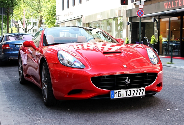 Ferrari California