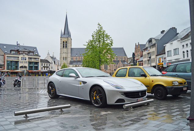 Ferrari FF