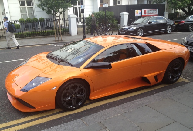 Lamborghini Murciélago LP640