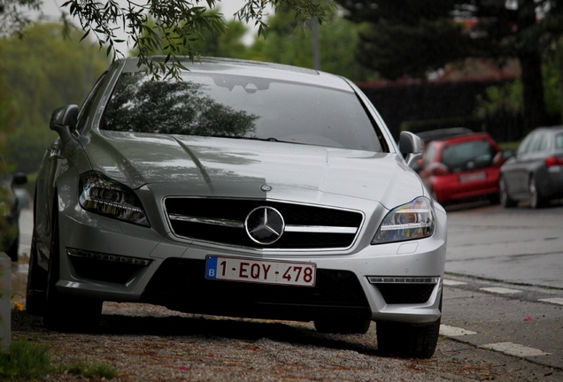 Mercedes-Benz CLS 63 AMG X218 Shooting Brake