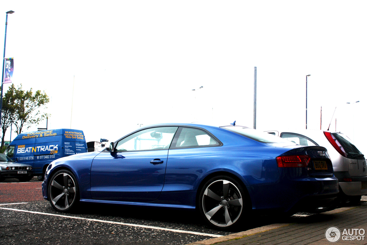 Audi RS5 B8 2012