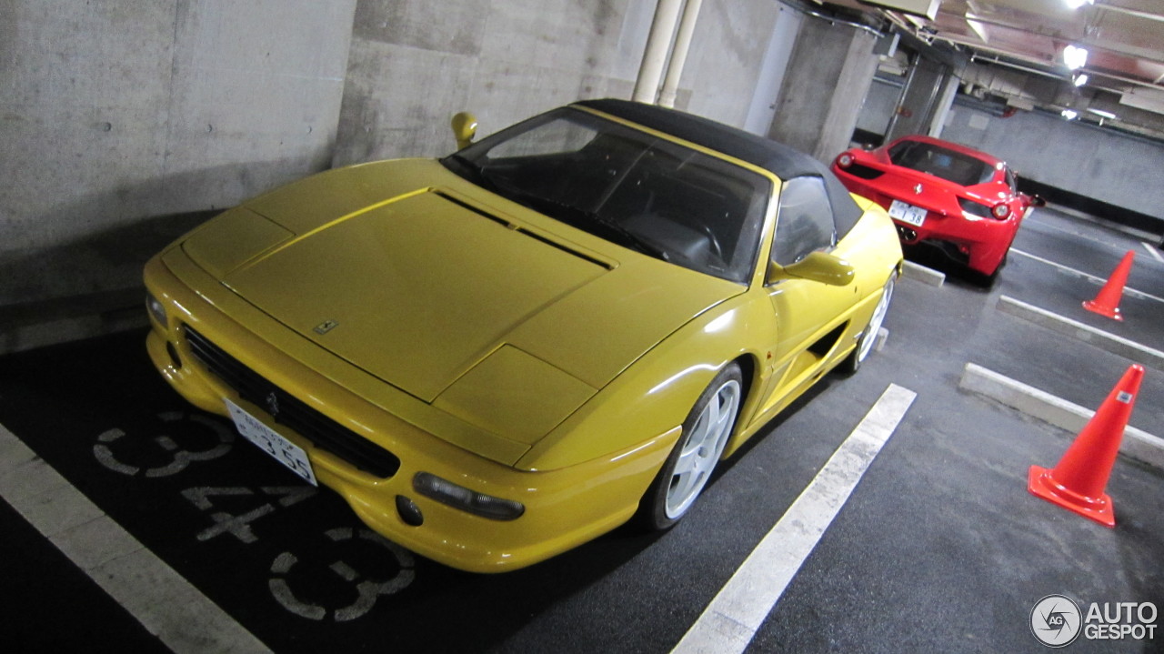 Ferrari F355 Spider