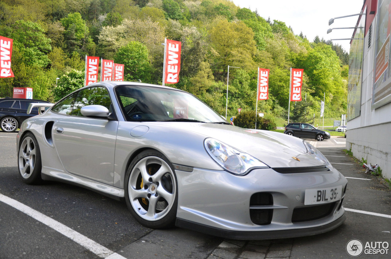 Porsche 996 GT2