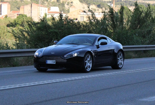 Aston Martin V8 Vantage