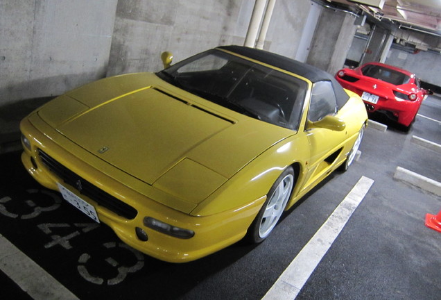 Ferrari F355 Spider