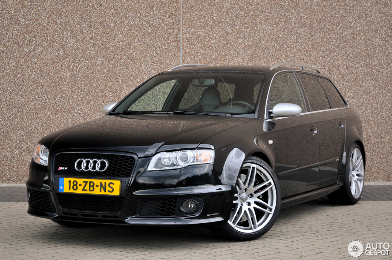 Audi RS4 Avant B7