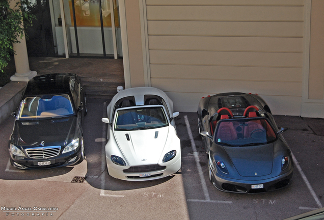 Aston Martin V8 Vantage Roadster