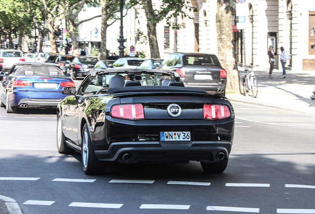 Ford Mustang GT Convertible 2011