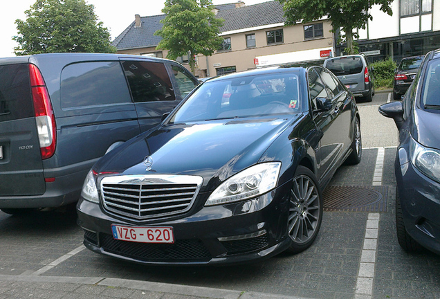 Mercedes-Benz S 63 AMG W221 2010