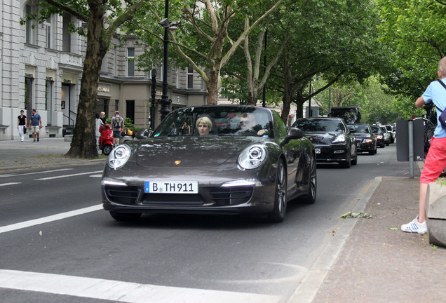 Porsche 991 Carrera 4S Cabriolet MkI