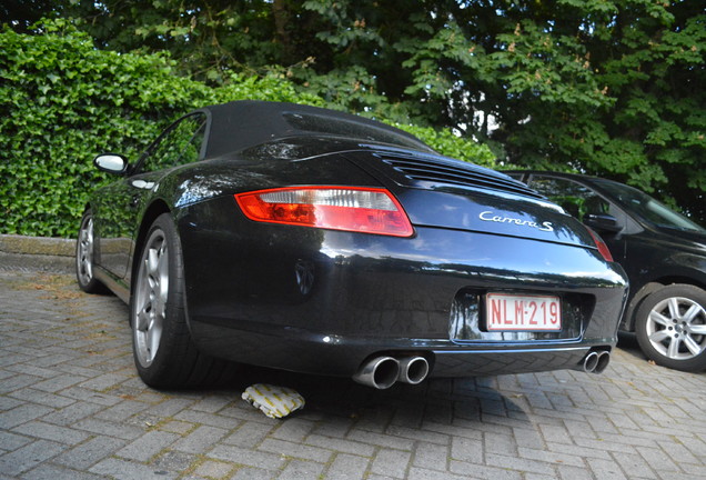 Porsche 997 Carrera S Cabriolet MkI