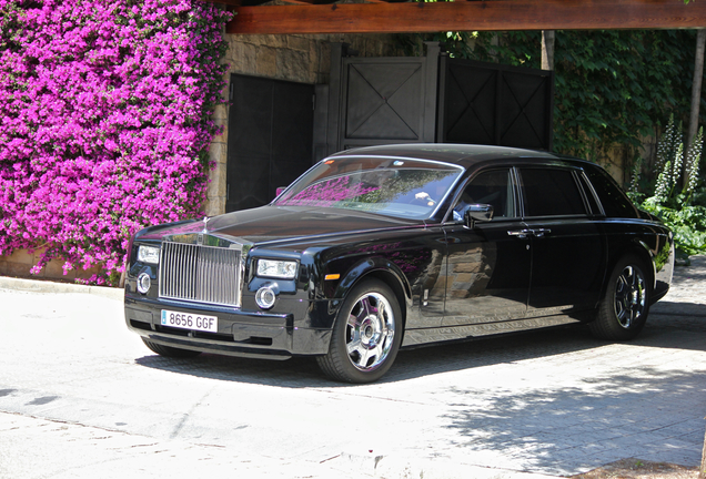 Rolls-Royce Phantom EWB