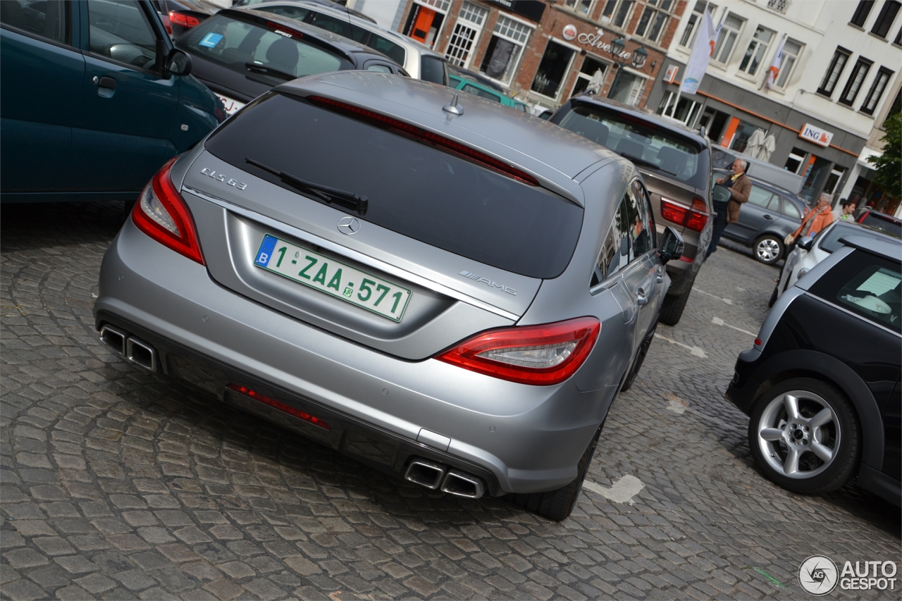 Mercedes-Benz CLS 63 AMG X218 Shooting Brake