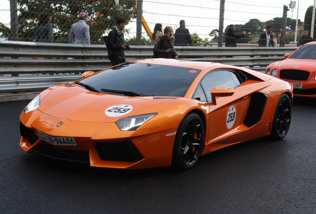 Lamborghini Aventador LP700-4