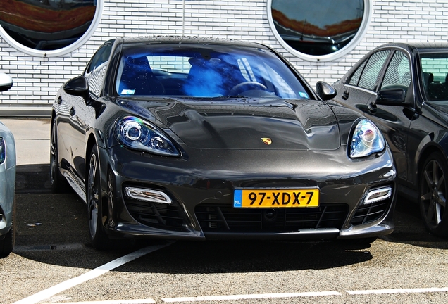 Porsche 970 Panamera GTS MkI