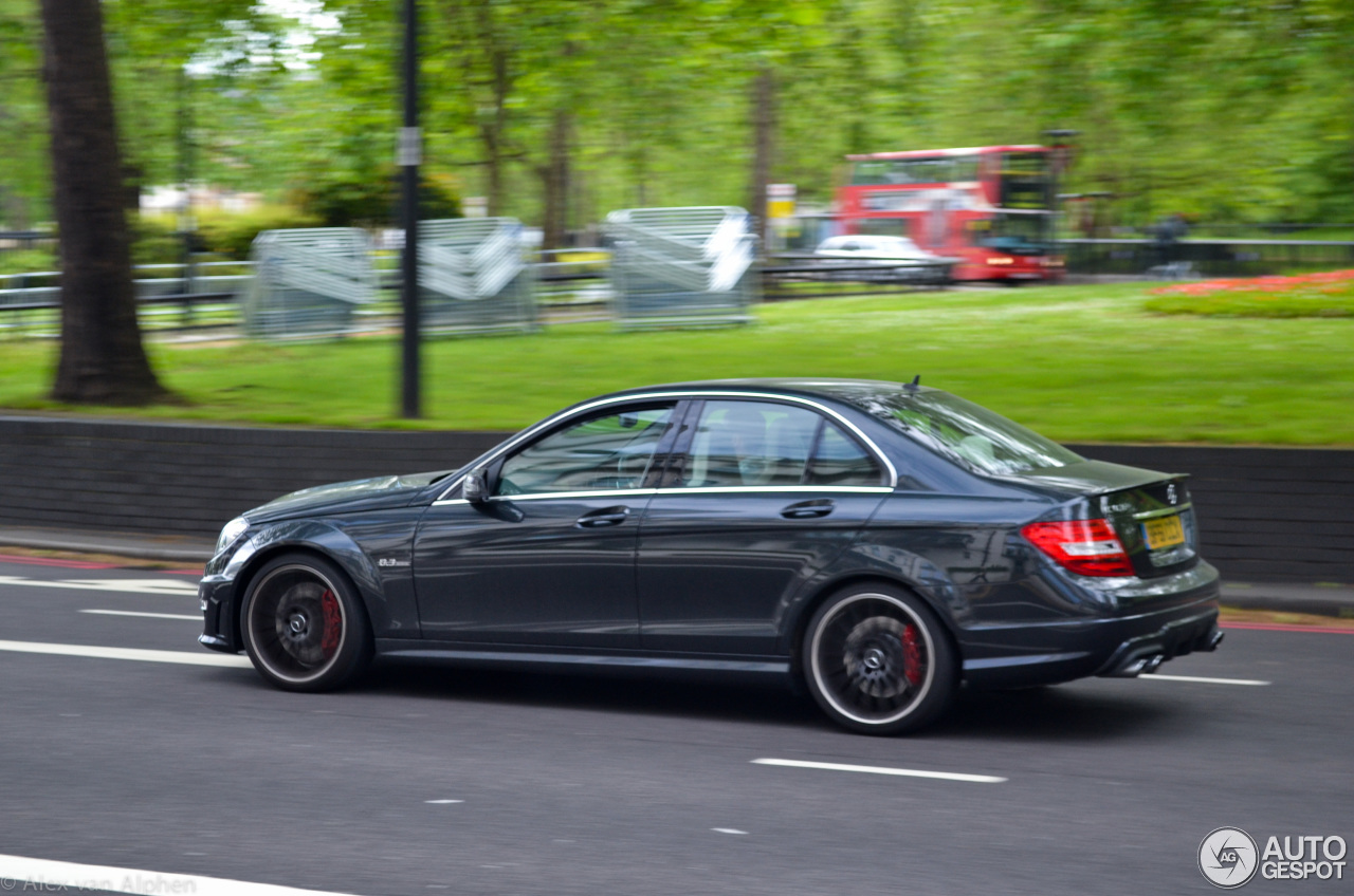 Mercedes-Benz C 63 AMG Edition 125