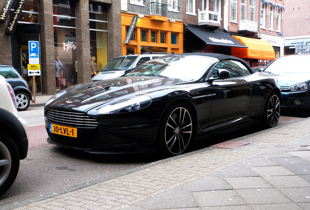 Aston Martin DBS Volante