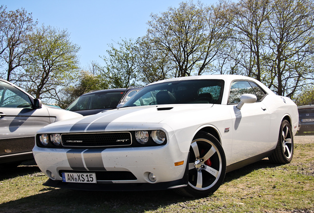 Dodge Challenger SRT-8 392