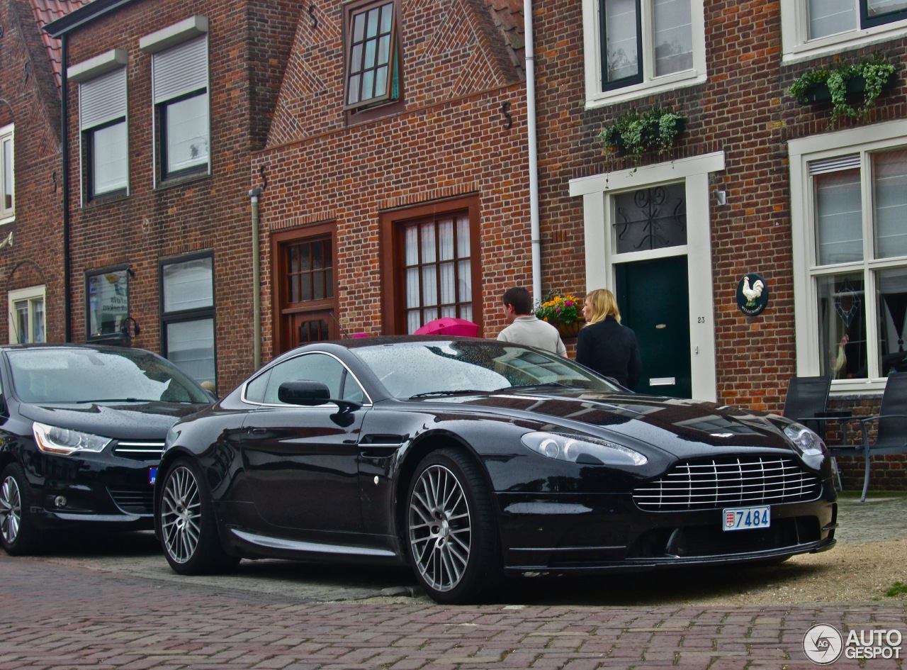 Aston Martin Mansory V8 Vantage