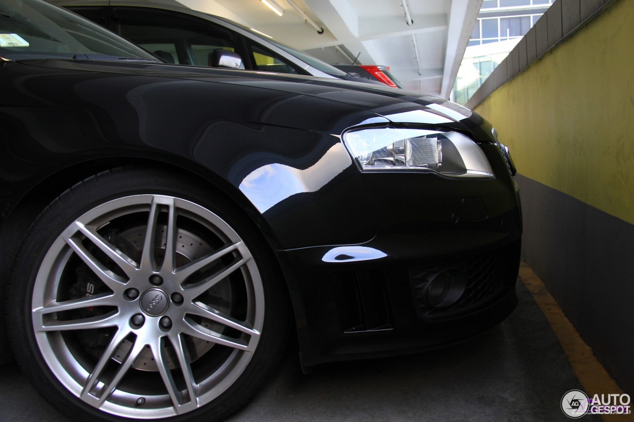 Audi RS4 Avant B7