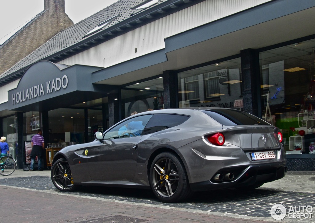 Ferrari FF