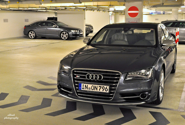 Audi S8 D4