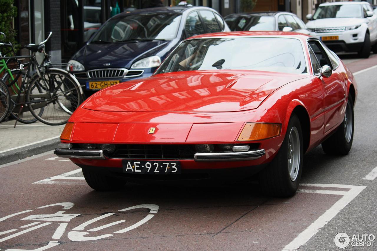 Ferrari 365 GTB/4 Daytona