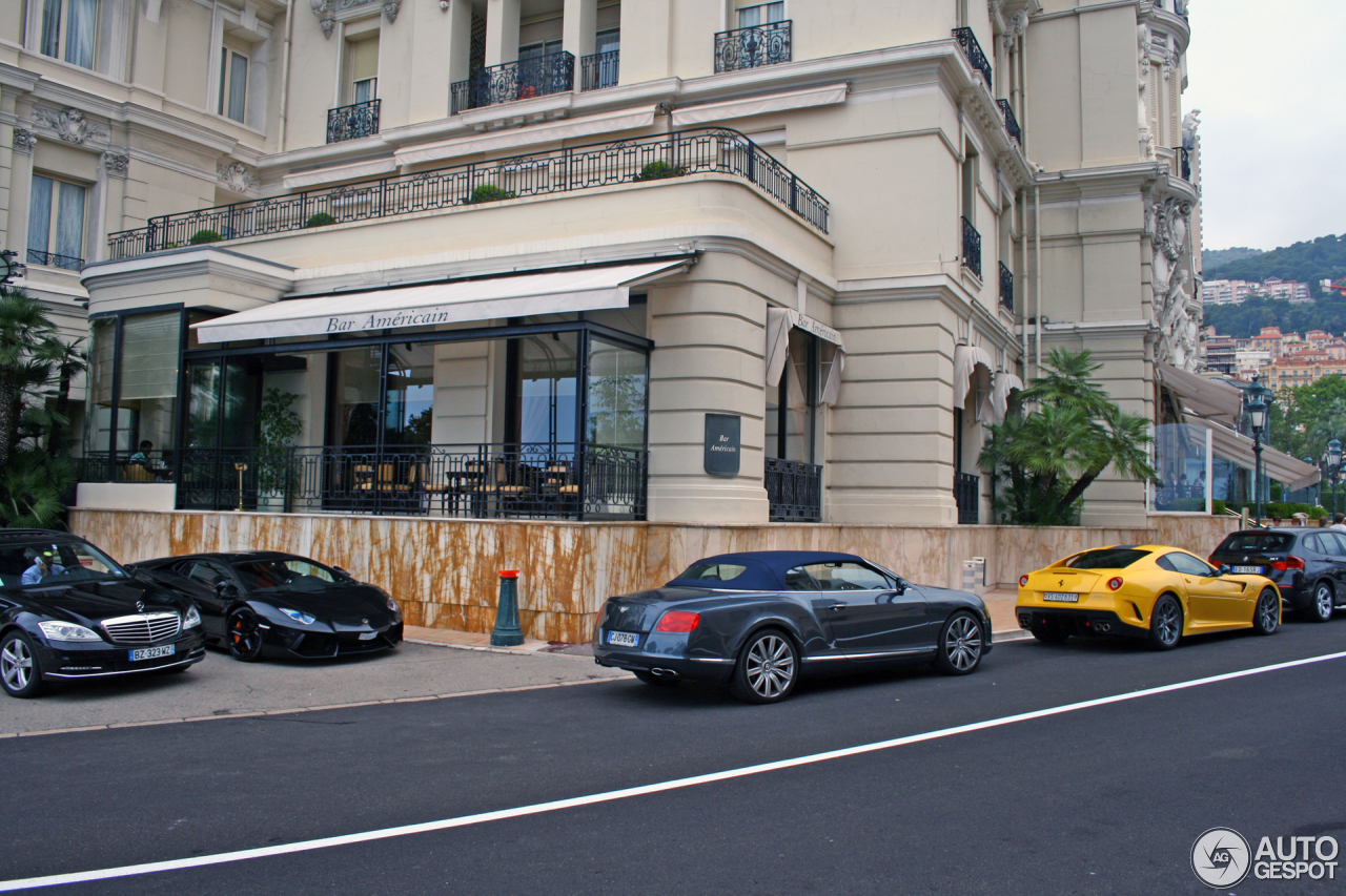 Lamborghini Aventador LP700-4