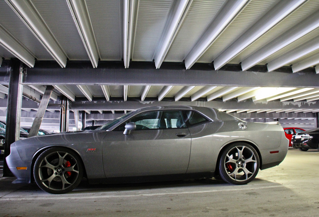 Dodge Challenger SRT-8 392