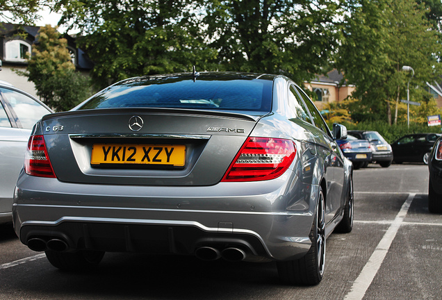 Mercedes-Benz C 63 AMG Coupé Edition 125