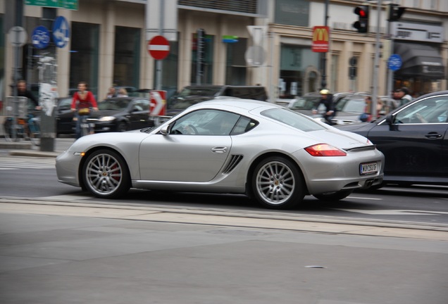 Porsche 987 Cayman S