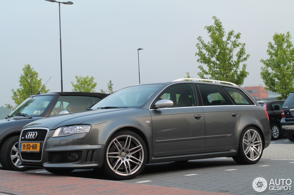 Audi RS4 Avant B7