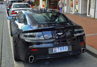 Aston Martin Mansory V8 Vantage