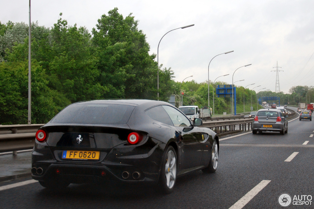 Ferrari FF