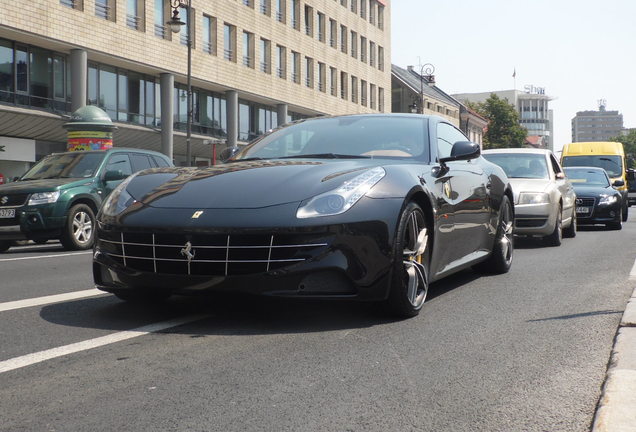 Ferrari FF