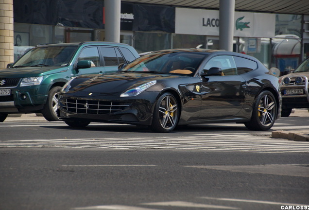 Ferrari FF