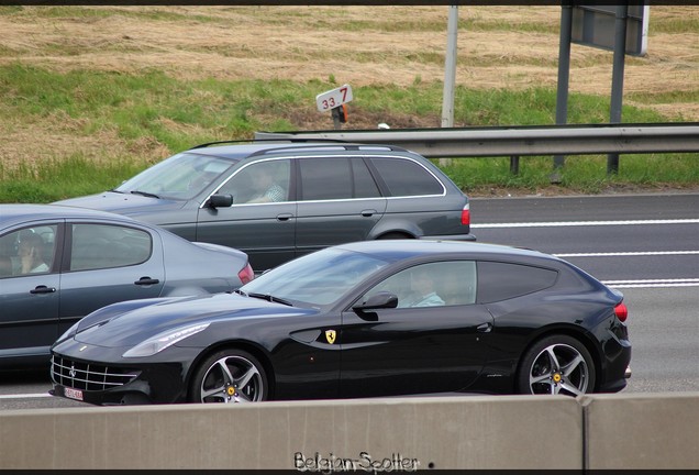 Ferrari FF