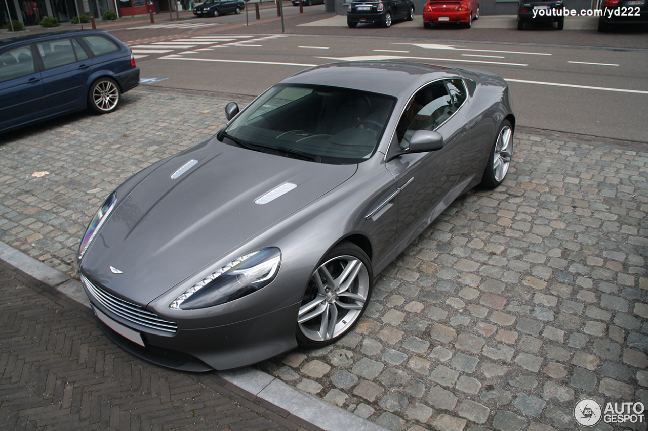 Aston Martin Virage 2011