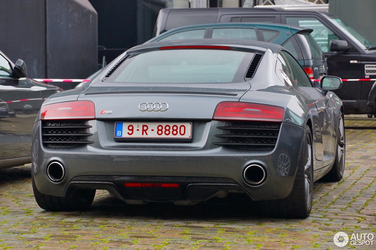 Audi R8 2013