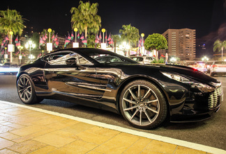 Aston Martin One-77