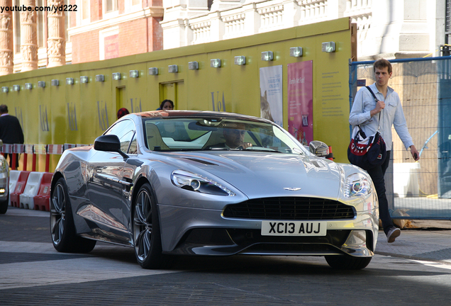 Aston Martin Vanquish 2013