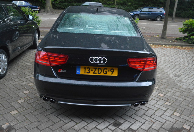 Audi S8 D4