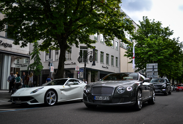 Bentley Continental GTC 2012