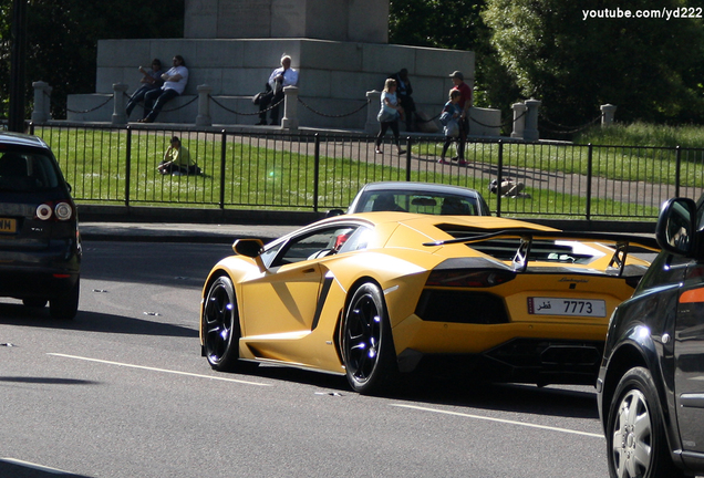 Lamborghini Aventador LP900-4 DMC Molto Veloce