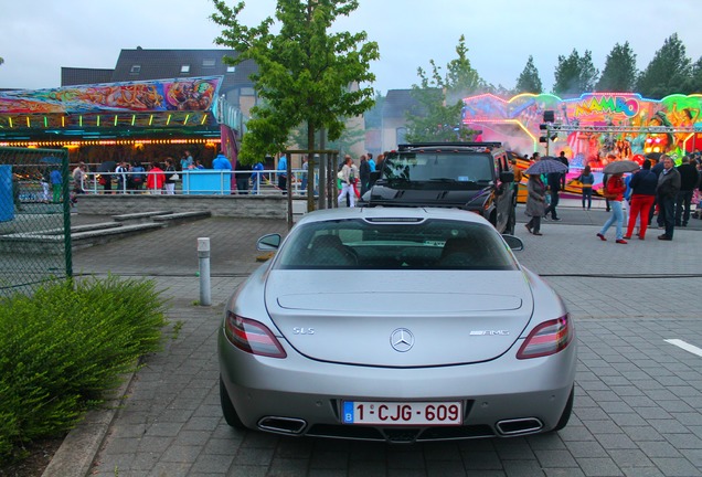 Mercedes-Benz SLS AMG