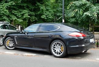 Porsche 970 Panamera Turbo MkI