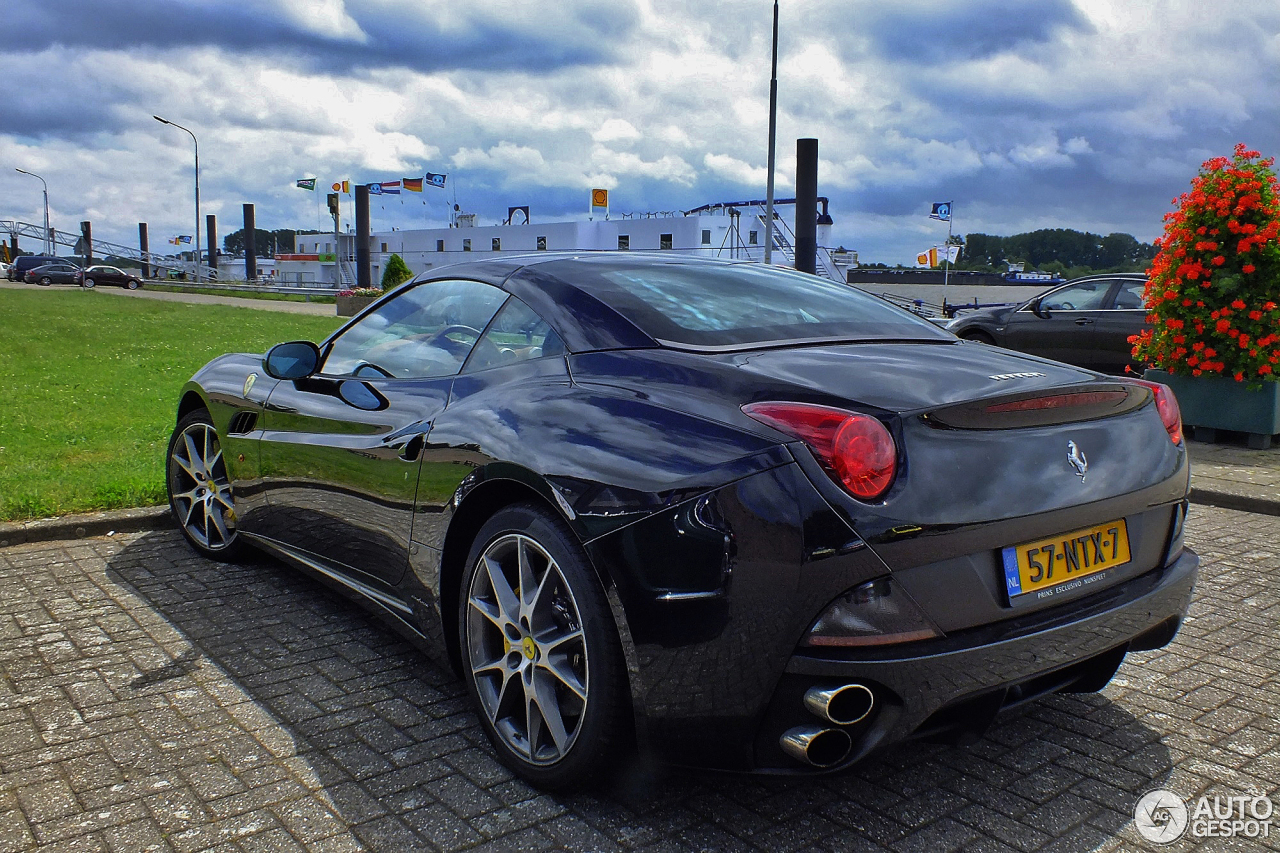 Ferrari California