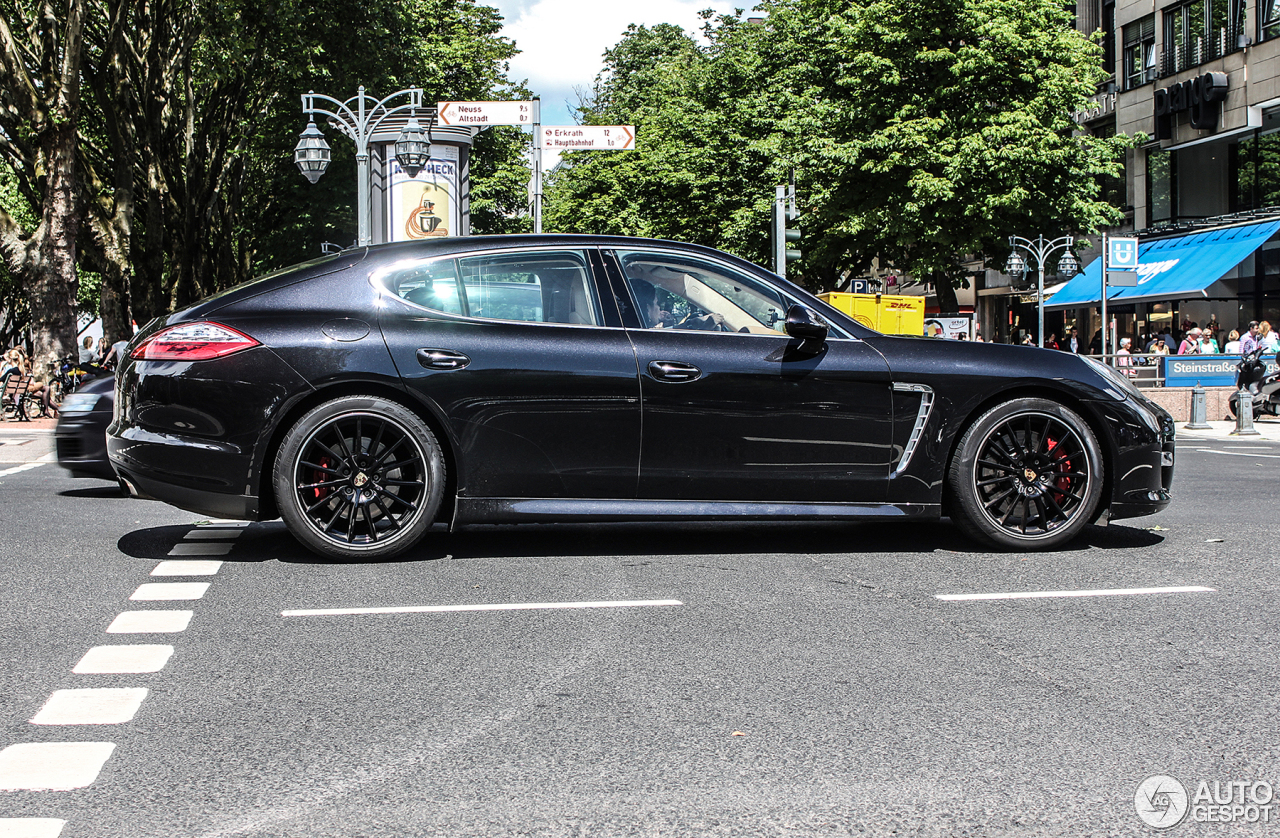 Porsche 970 Panamera Turbo MkI