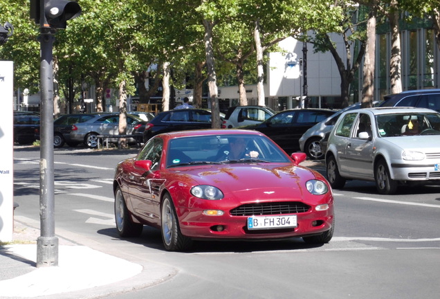 Aston Martin DB7