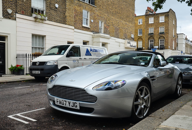 Aston Martin V8 Vantage Roadster